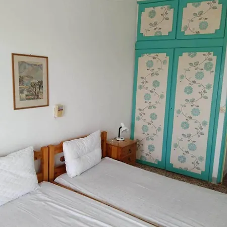 House By The Sea بيت للعطل